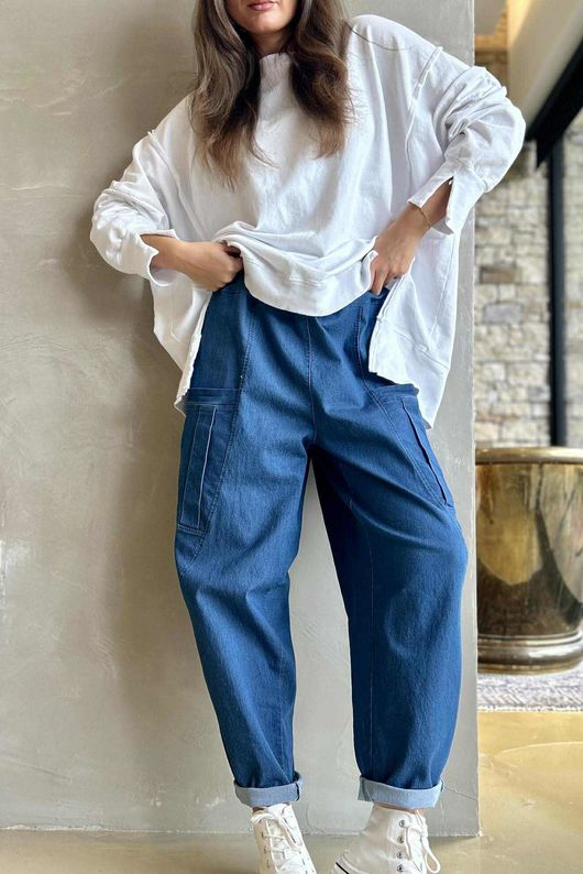 Juno Soft-Stretch Barrel Jean Mid Denim /50=